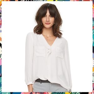 ⚠️DONATING SOON‼️Elle White Blouse Scalloped Details Classic Minimal Office